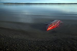 Red Boat_UpsideDown_1529_Web.jpg